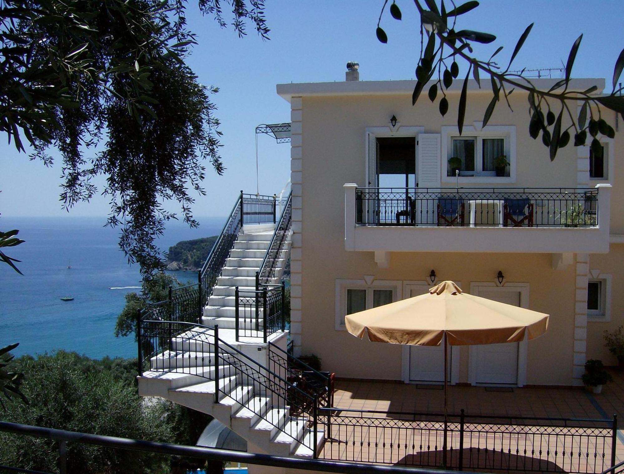 Studios Nikolaou Bros Parga Ngoại thất bức ảnh
