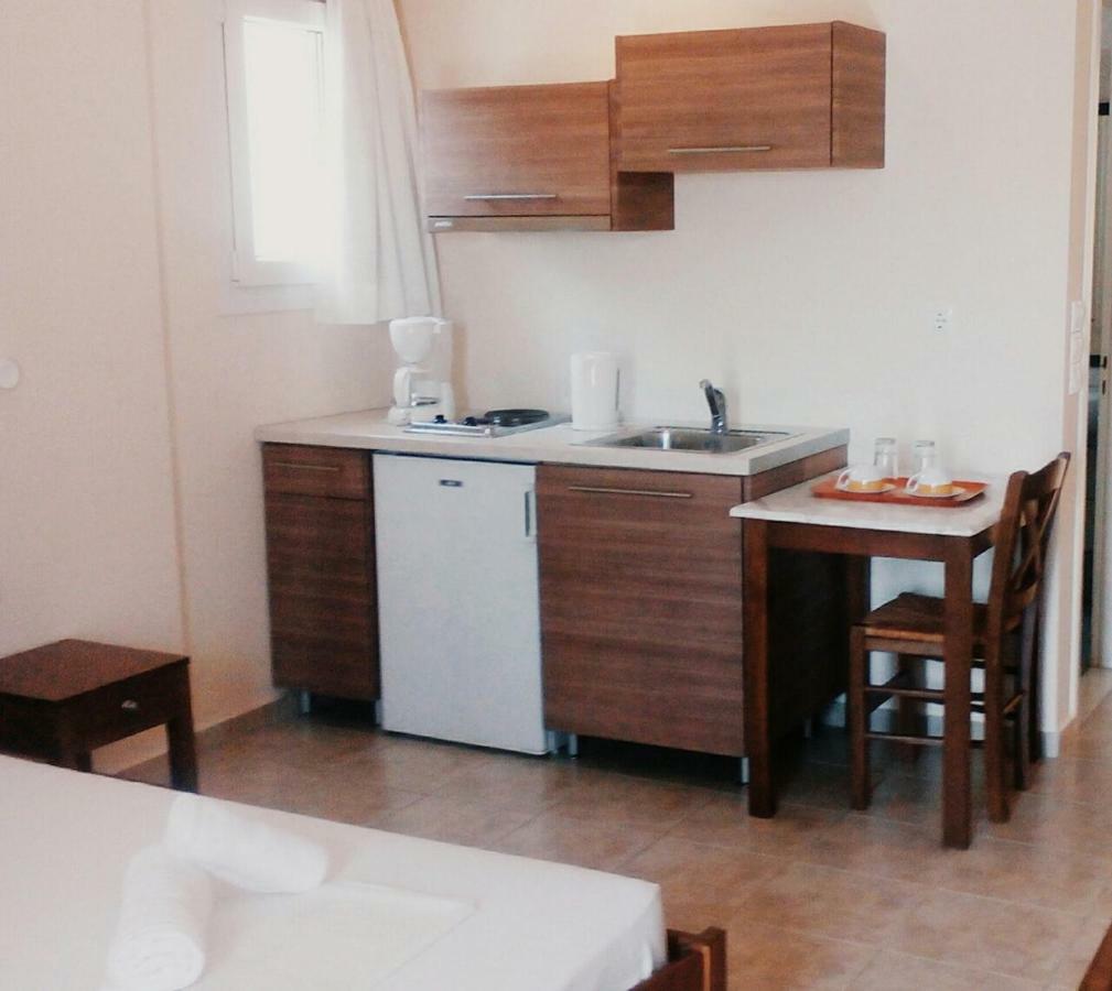 Studios Nikolaou Bros Parga Ngoại thất bức ảnh
